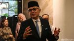 Hari Pertama Jadi Menlu, Arrmanatha Nasir Dapat Sambutan Meriah