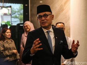 Menlu Arrmanatha Nasir Cerita Ditelepon Seskab Saat Bareng Sugiono di Kemlu