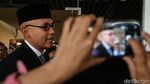 Hari Pertama Jadi Menlu, Arrmanatha Nasir Dapat Sambutan Meriah