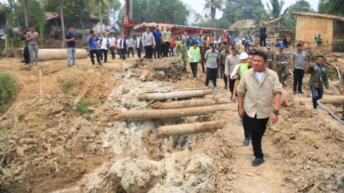 Herman Deru groundbreaking pembangunan Jembatan Air Arisan Mendang di Ogan Ilir