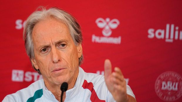 Soccer Football - UEFA Nations League - Portugal Press Conference - Copenhagen, Denmark - September 30, 2026 Portugal coach Jorge Jesus during the press conference Liselotte Sabroe/Ritzau Scanpix via REUTERS      ATTENTION EDITORS - THIS IMAGE WAS PROVIDED BY A THIRD PARTY. DENMARK OUT. NO COMMERCIAL OR EDITORIAL SALES IN DENMARK.