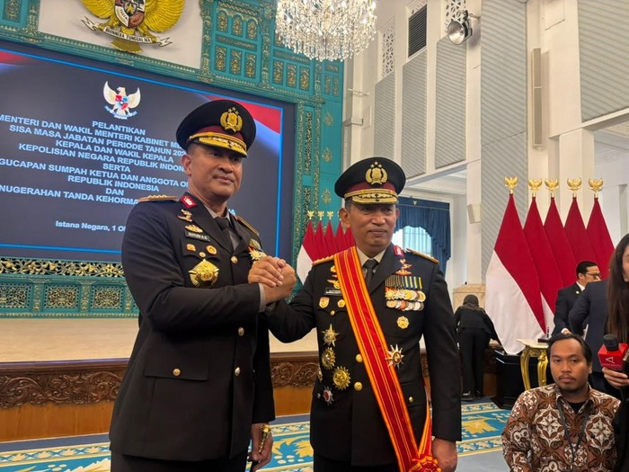 Kapolri Jenderal Suyudi Ario Seto bersama KSP Listyo Sigit Prabowo (Firda/detikcom)