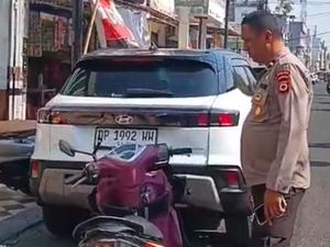 Ngantuk Bawa Motor, Karyawati SPPG Parepare Tabrak Mobil Parkir