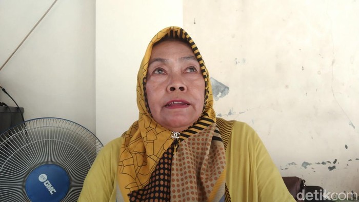 Mantan Staf Pribadi (Spri) Komjen Pol Suyudi Ario Seto saat menjabat Kapolres Majalengka, Arnengsih.