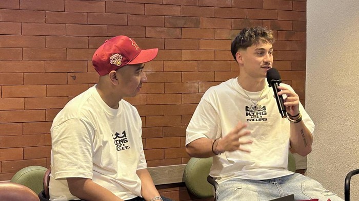 Bintang streetball asal Kanada, Matt Kiatipis, dalam jumpa pers King of Ballers di Jakarta, Kamis (1/10/2026).