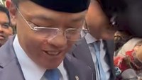 Pakai Dasi Biru, Sugiono dan Arrmanatha Nasir Tiba di Istana Jelang Pelantikan