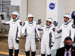 Misi Crew-13 NASA Dimulai, Empat Astronaut Bersiap Menuju Luar Angkasa