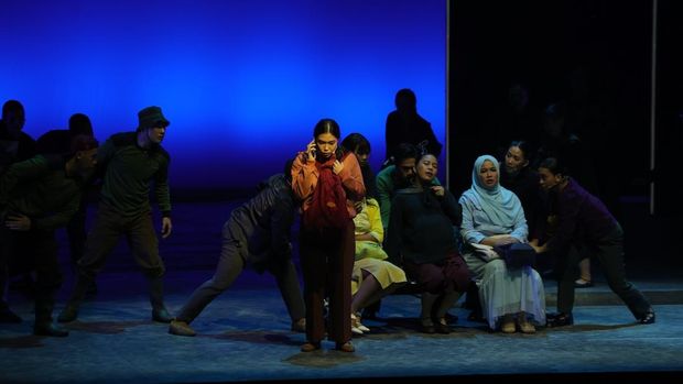 Panggung Home Sweet Loan The Musical