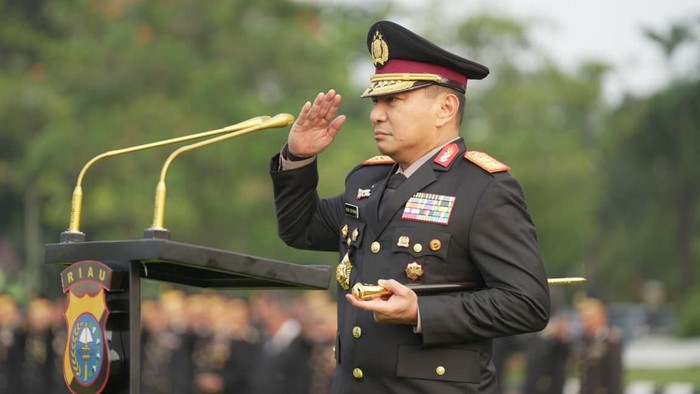 Polda Riau menggelar upacara memperingati Hari Kesaktian Pancasila, Kamis (1/10/2026).