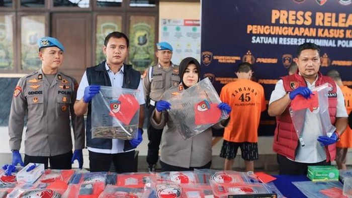 Pria di Kapuas jadi tersangka usai lalai meninggalkan api di lahannya hingga menyebabkan kebakaran lahan.