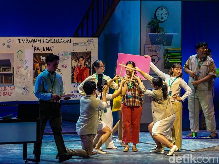 Saat Perjuangan Kaluna Home Sweet Loan Berubah Menjadi Drama Musikal