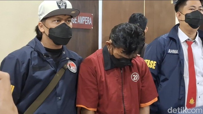 Tampang kurir narkoba yang diamankan polisi di Palembang