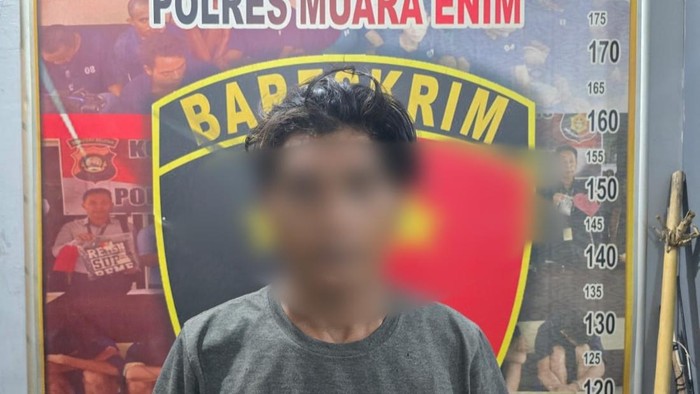 Tampang tersangka perampokan tukang ojek Muara Enim.