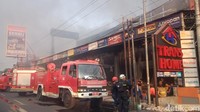 2 Karyawati Tewas Terjebak Kebakaran Toko Bangunan di Jogja