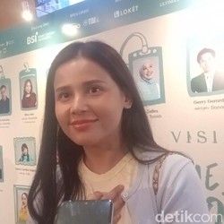 Yunita Siregar Puji Home Sweet Loan The Musical: Lebih Warna-warni!