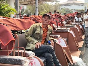 Video: 220 Unit Bantuan Becak Listrik Prabowo Dibagikan di Karawang