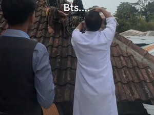 Viral Pengantin Jawa Rela Panjat Genteng Demi Foto Pernikahan Unik Estetis