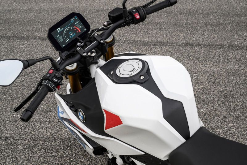 BMW F 450 R