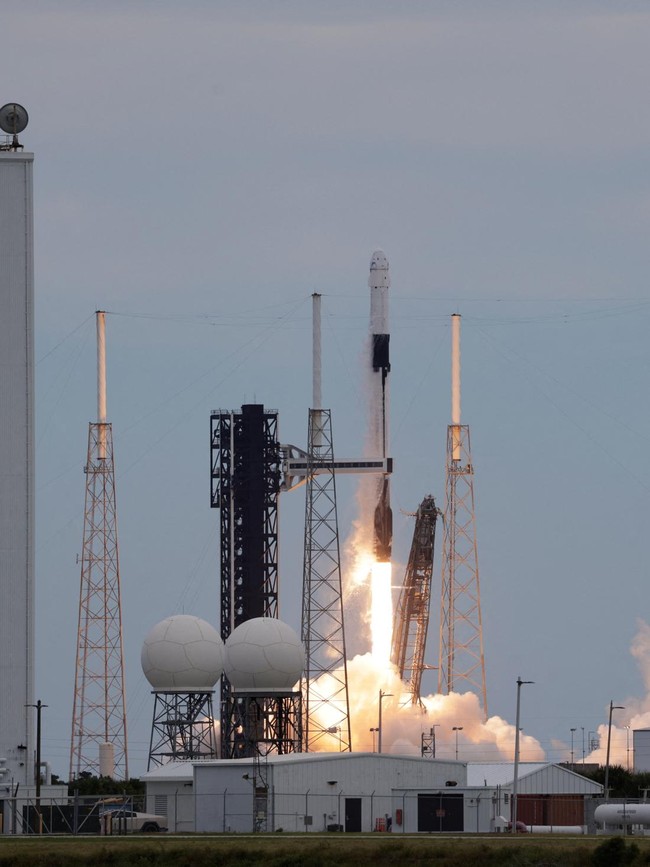 Crew-13 NASA Meluncur ke Stasiun Luar Angkasa Pakai Roket SpaceX