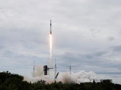 Crew-13 NASA Meluncur ke Stasiun Luar Angkasa Pakai Roket SpaceX