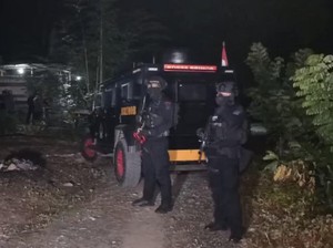 Video: Densus 88 Tangkap 2 Terduga Teroris di Parigi Moutong