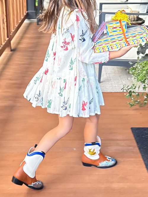 Gigi Hadid rayakan ulang tahun Kay