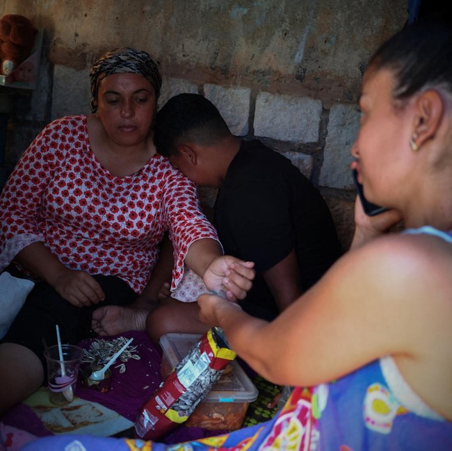 Hari-hari Migran di Hunian Darurat Ceuta