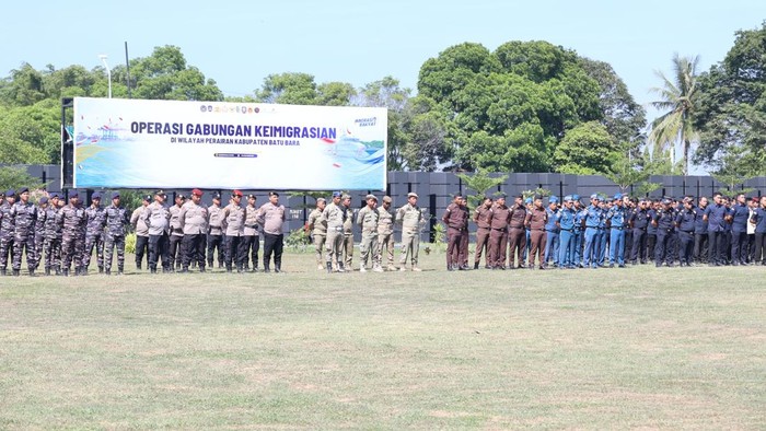 Operasi gabungan keimigrasian di Batu Bara