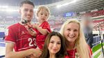 Justin Hubner Cetak Gol, Jennifer Coppen: Suamiku Memang Mantap!