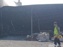 Kondisi Toko Trans Home Sleman Hari Ini, Asap Masih Mengepul