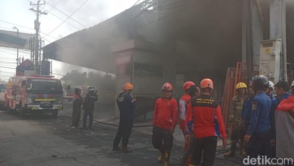 Penampakan Terkini Trans Home Sleman Hangus Usai Dilalap Api