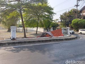 Sopir yang Tabrak Pagar Pamedan Mangkunegaran Solo Bakal Tanggung Jawab
