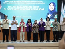 Menteri P2MI Sebut Migrant Center Dukung Alumni Kerja di Luar Negeri