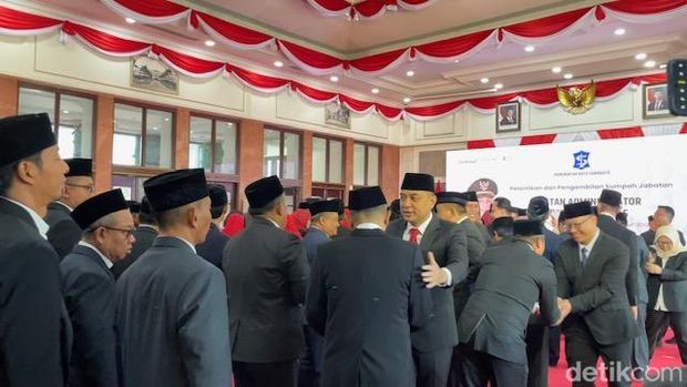 Pelantikan ASN Pemkot Surabaya Pelantikan ASN Pemkot Surabaya