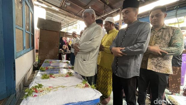 Pemakaman korban KM Virgo Transport 8 asal Banjarmasin, Imam Buhari.