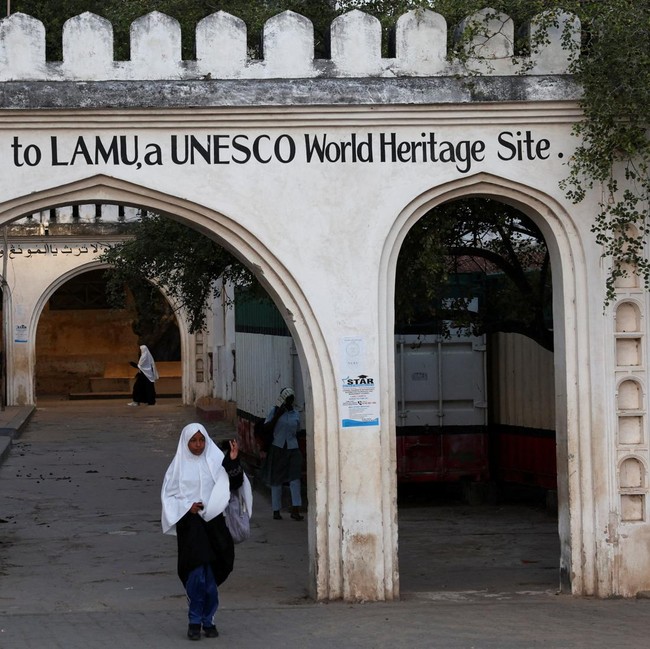 Pesona Lamu di Kenya, Warga Jalani Aktivitas di Kota Warisan Dunia