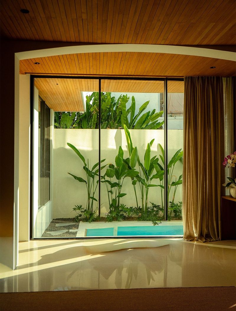Rumah Baru Luna Maya dan Maxime Bouttier di Bali