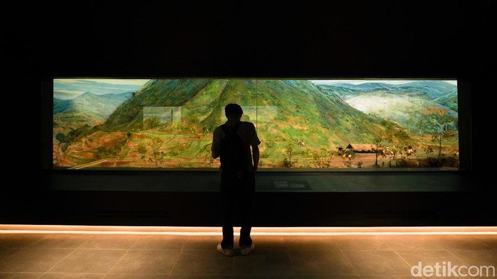 Museum Kesaktian Pancasila di kawasan Monumen Pancasila Sakti, Lubang Buaya, Jakarta Timur, kini tampil dengan wajah baru setelah menjalani revitalisasi. Pembaruan tersebut membuat tampilan museum lebih modern dengan tetap mempertahankan koleksi dan narasi sejarah yang menjadi bagian penting dari museum.
