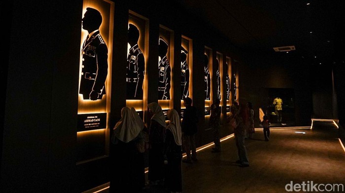 Museum Kesaktian Pancasila di kawasan Monumen Pancasila Sakti, Lubang Buaya, Jakarta Timur, kini tampil dengan wajah baru setelah menjalani revitalisasi. Pembaruan tersebut membuat tampilan museum lebih modern dengan tetap mempertahankan koleksi dan narasi sejarah yang menjadi bagian penting dari museum.