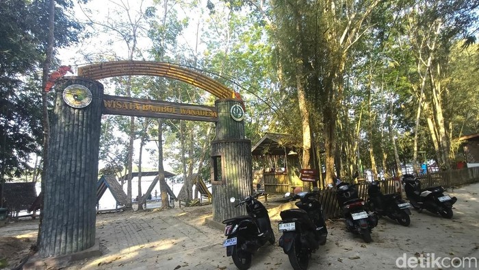 Wisata Air Bamboe Wanadesa