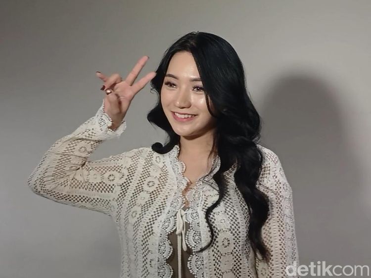 Berlliana Lovell Gak Lanjutkan Kasus Dugaan Pelecehan saat Live Streaming