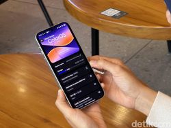 Unboxing Oppo Find X10 Pro Max Punya 3 Kamera 200 MP, Semoga Rilis di RI