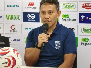 Persela Kalah dari RANS, Bima Sakti Soroti Kartu Merah Hambali