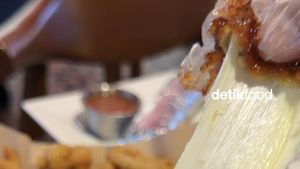 Video: Cobain Fried Mozzarella hingga Sizzling Fajitas ala Tex-Mex di Chilis!