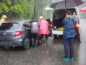 Anggota TNI di Mimika Tewas dalam Mobil dengan Luka Tembak di Dada