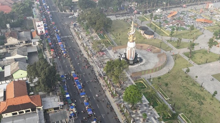 Car Free Day Alun-alun Sidoarjo.