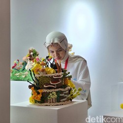 Mogus Studio Persembahkan Rajutan Karya Seniman Fitriani