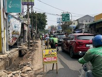 Ada Galian Proyek Trotoar di Rawa Belong Jakbar, Warga Harap Cepat Tuntas