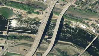 Jembatan Runtuh dalam 3 Detik karena Pelat Besinya Terlalu Tipis