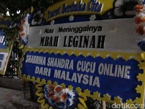 Mbah Leginah Tutup Usia, Karangan Bunga Cucu Online Banjiri Rumah Duka